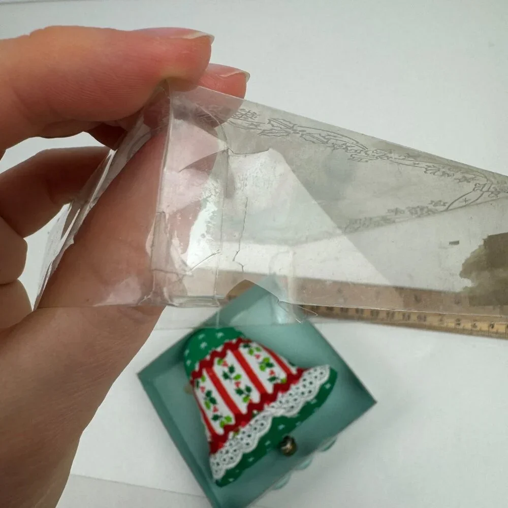 Vtg‎ 1984 Calico Christmas Scented Cloth Ornament Bell Shape w Original Box READ